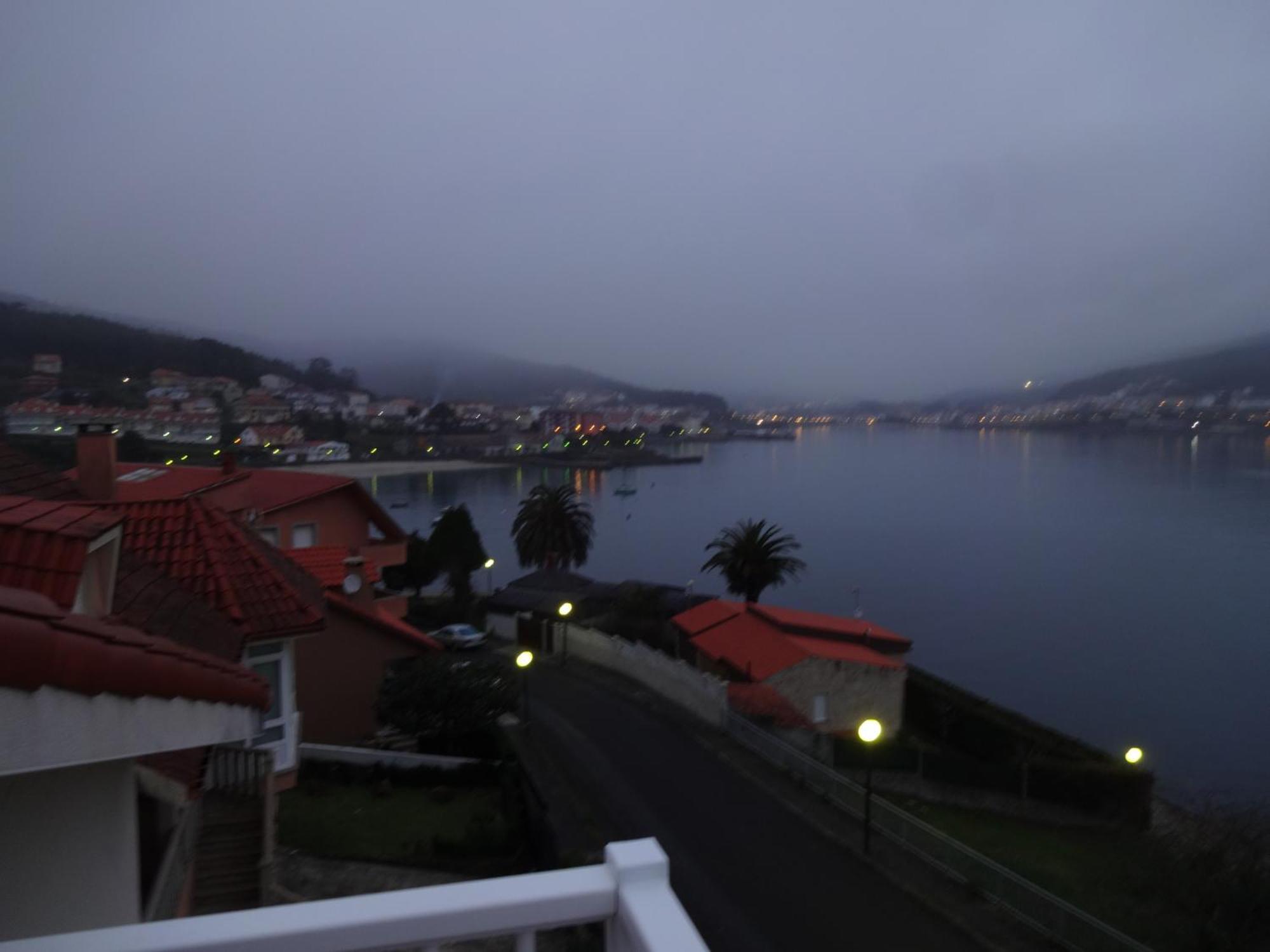 Apartamento Praia De Quenxe Corcubión Exterior foto